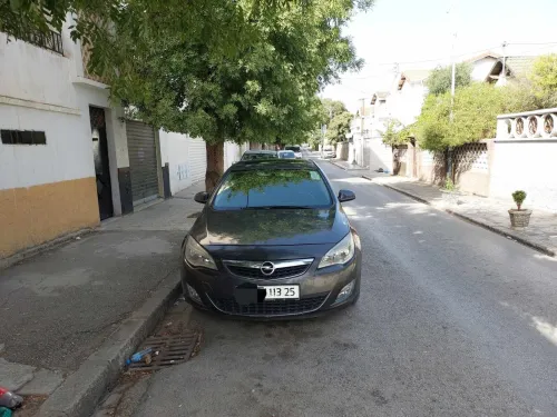 Opel Astra 2013 Astra