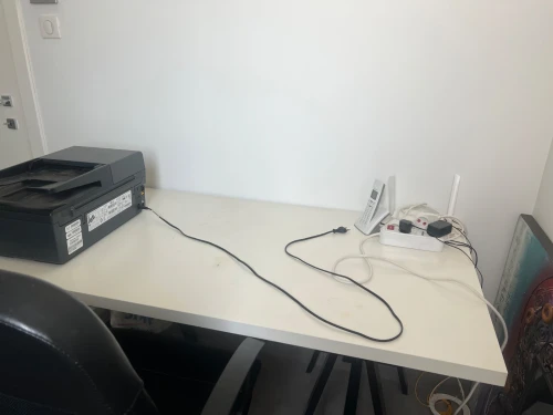 Bureau avec fauteuil de direction