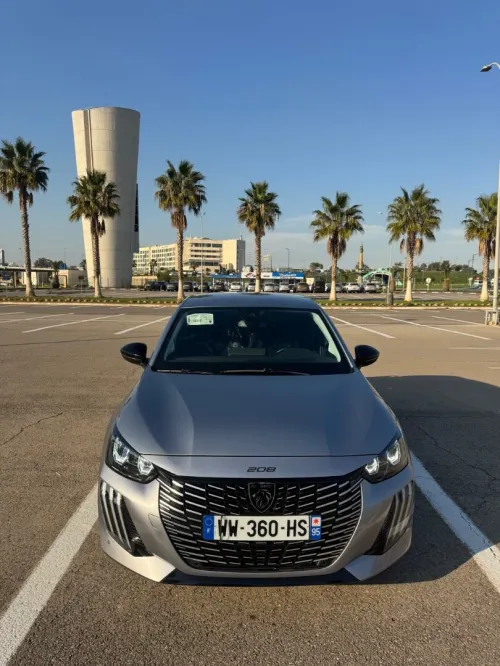 Peugeot 208 2024 Allure Pack