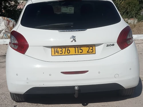 Peugeot 208 2015 Allure