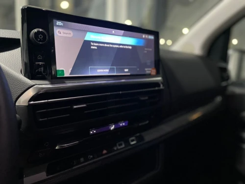 Peugeot Traveller 2025 VIP