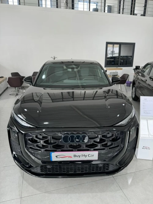 Audi Q3 2026 S LINE