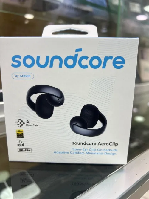 Soundcore Aero clip