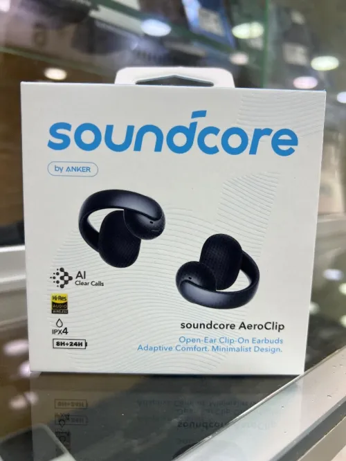 Soundcore Aero clip