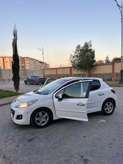 Peugeot 207 2012 207