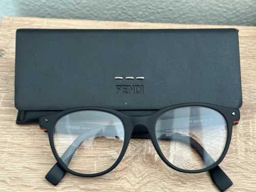 Lunettes de soleil 