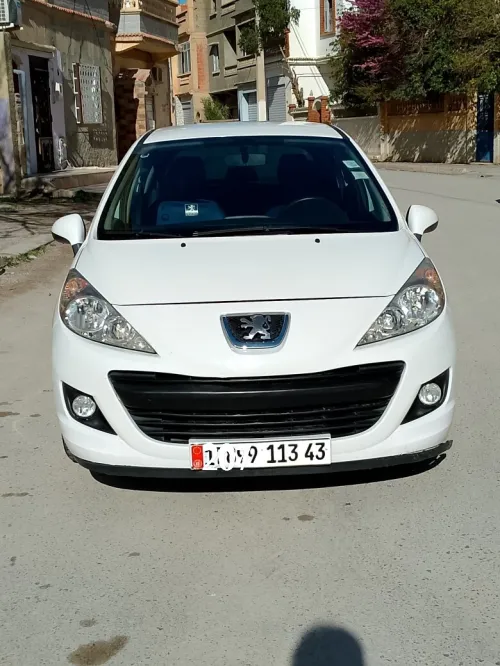 Peugeot 207 plus 2013 207 plus