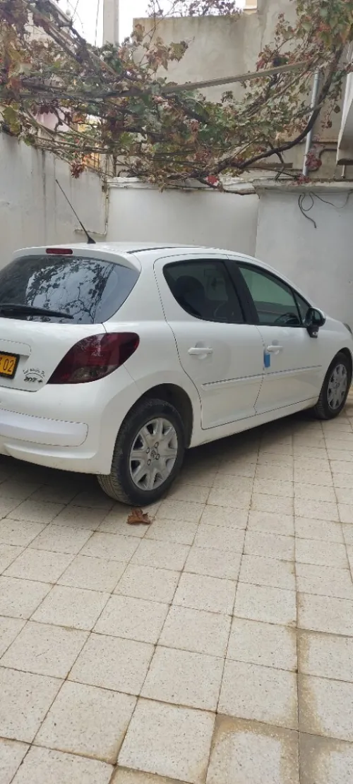 Peugeot 207 plus 2013 207 plus
