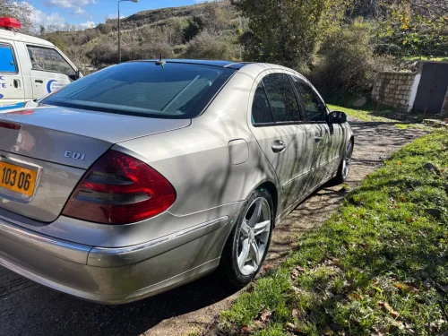 Mercedes Classe E 2003 Avant garde