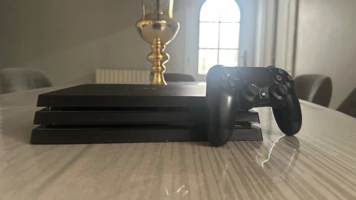PS 4 pro 1000 GB 