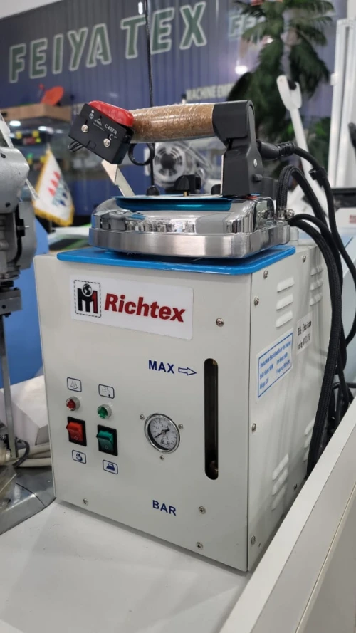شودير مع كواية 4 لتر Richtex