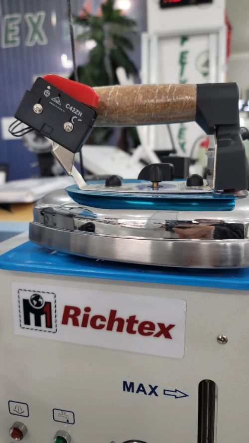 شودير مع كواية 4 لتر Richtex