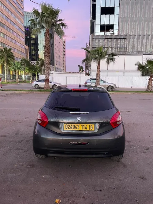 Peugeot 208 2014 208
