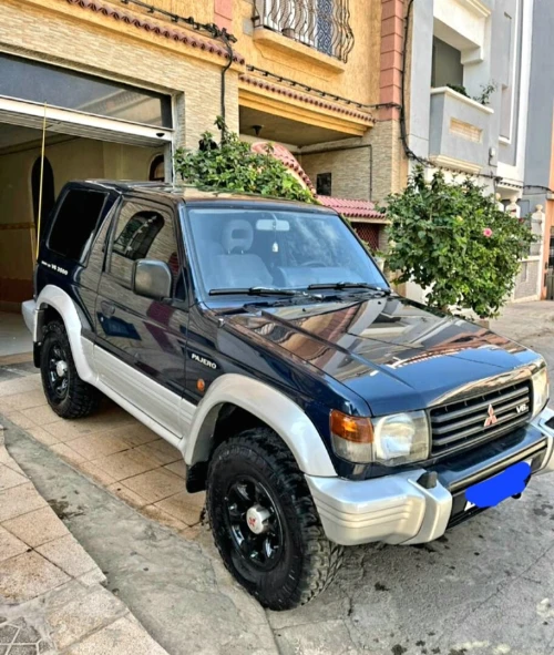 Mitsubishi Pajero Court 1998 Pajero Court