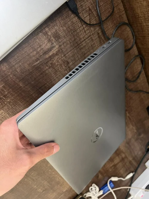Dell latitude 5540 i5 13u / 32gb ram