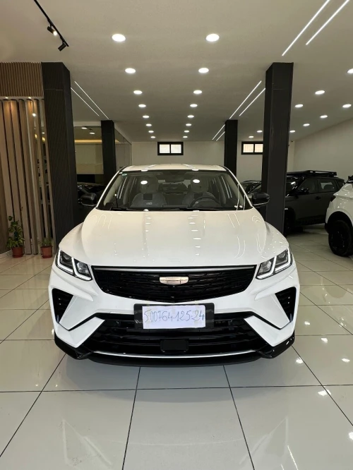 Geely Coolray 2025 
