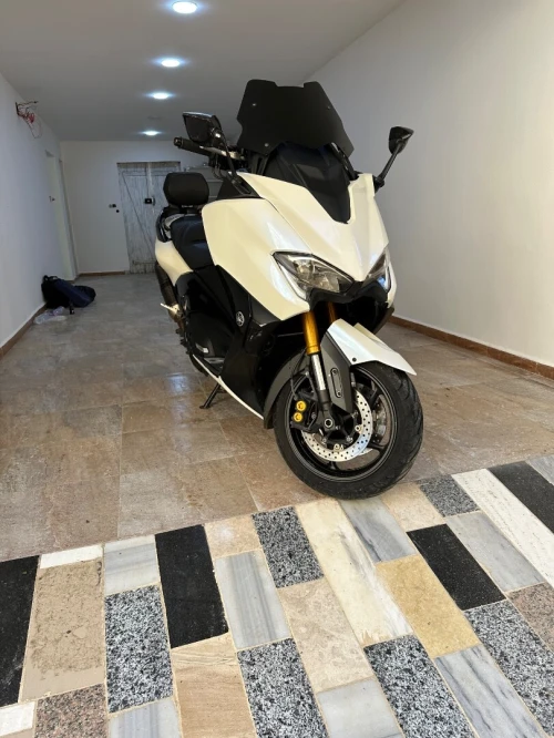 Tmax 530dx 2019