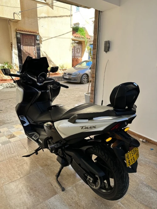 Tmax 530dx 2019