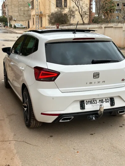 Seat Ibiza 2018 HIGH