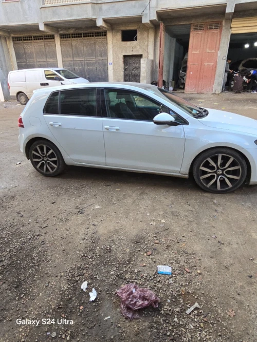 Volkswagen Golf 7 2016 Lacara +