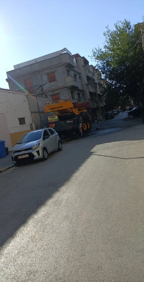 Location clark et grue