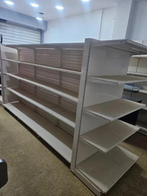 Rayonnage étagère magasin étagère superette Ukraine
