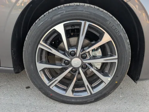 Geely Emgrand 2025 Premium Edition 