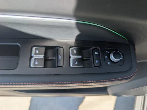 Geely Cowboy+mala electric+2lad dmbions+latlag 2025 La tout option