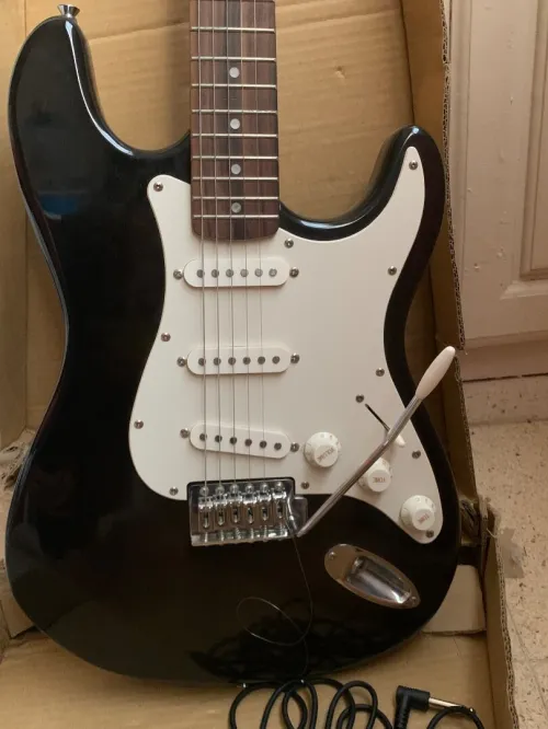 Guitare electrique barracuda 