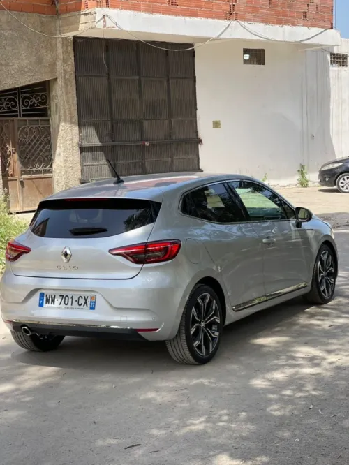 Renault Clio 5 2022 Techno +