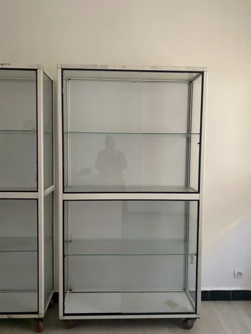 Présentoir vitrine 