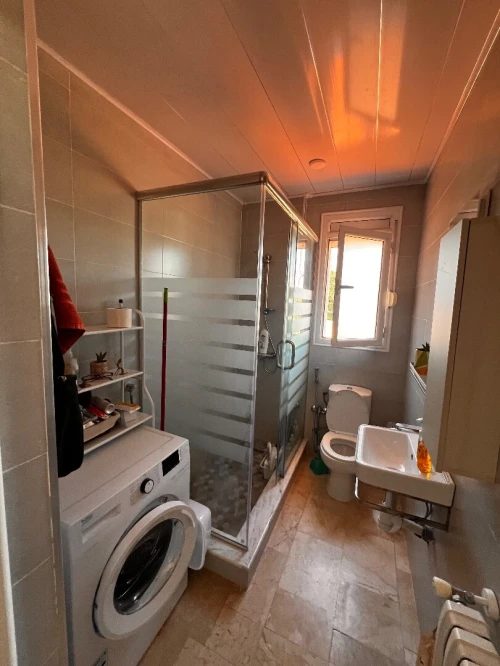 Location Appartement Niveau de villa F3 Alger Hydra