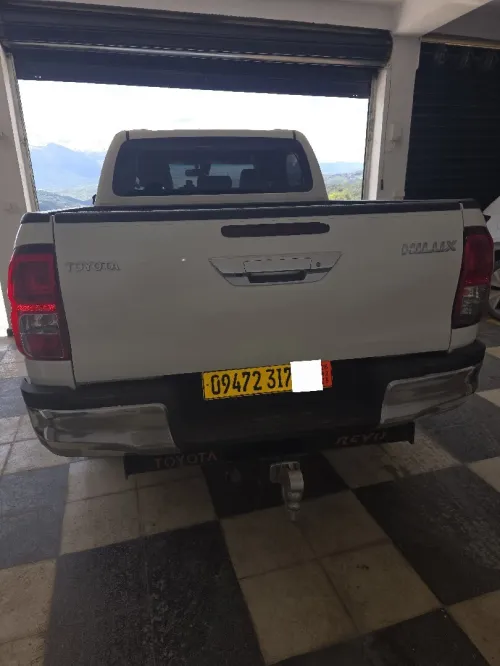 Toyota Hilux 2017 LEGEND DC 4x4 Pack Luxe