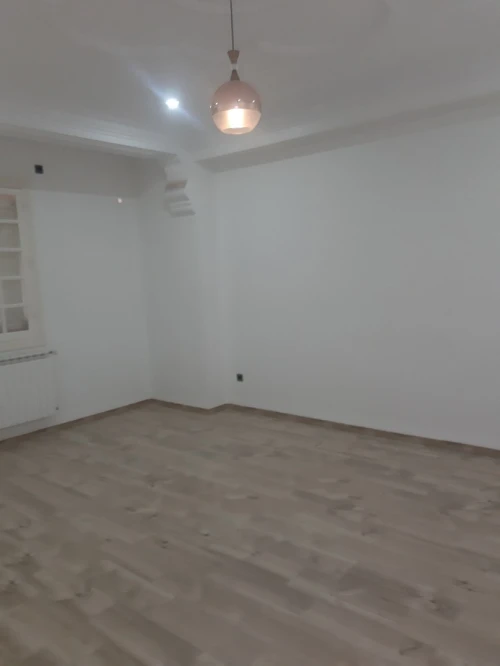 Location Appartement Niveau de villa F3 Sétif Setif
