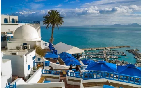 VOYAGE ORGANISE SOUSSE PAR AVION