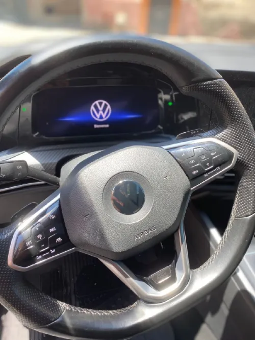 Volkswagen Golf 8 2022 R-Line