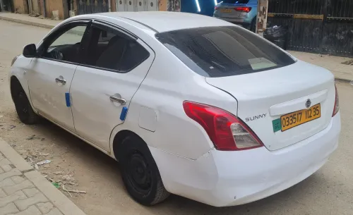Nissan Sunny 2012 Sunny