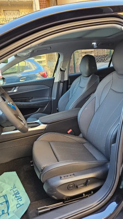 Volkswagen Passat 2025 R Line