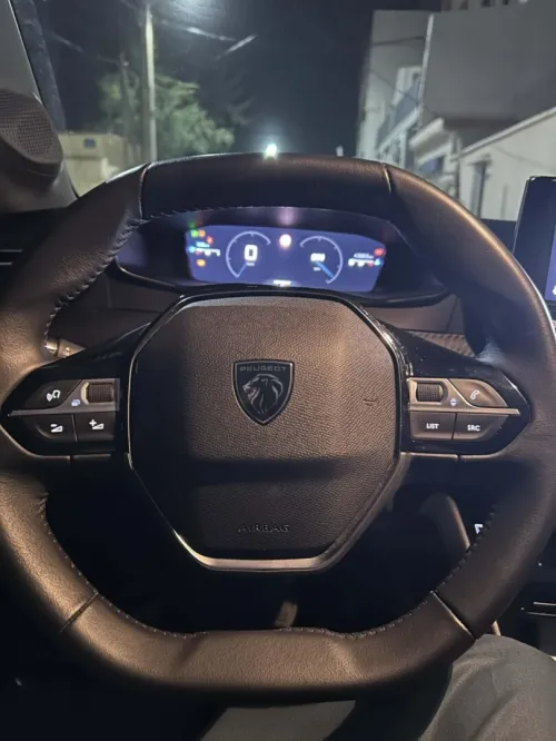 Peugeot 208 2024 Allure Pack