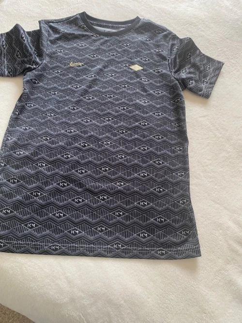 T-shirt Nike