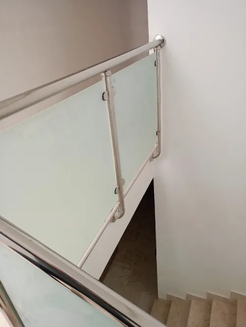  Rampe d'escalier & Garde-corps en inox  