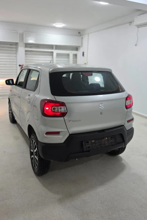 Suzuki S-Presso 2025 GLX Celerio