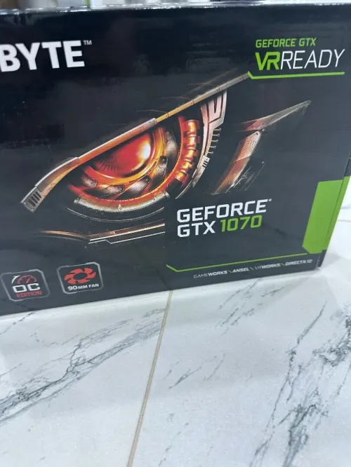 GTX 1070 presque jdida