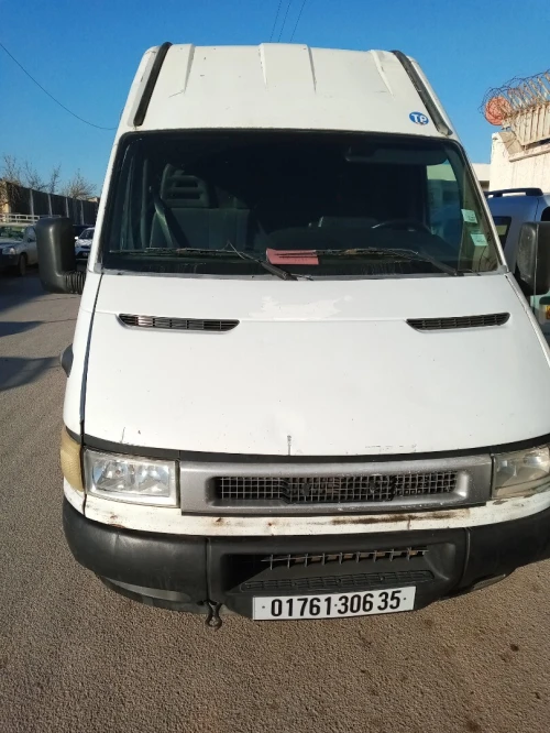 Iveco 35 C11 2006