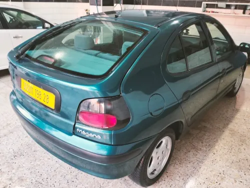 Renault Megane 1 1998 Sentry