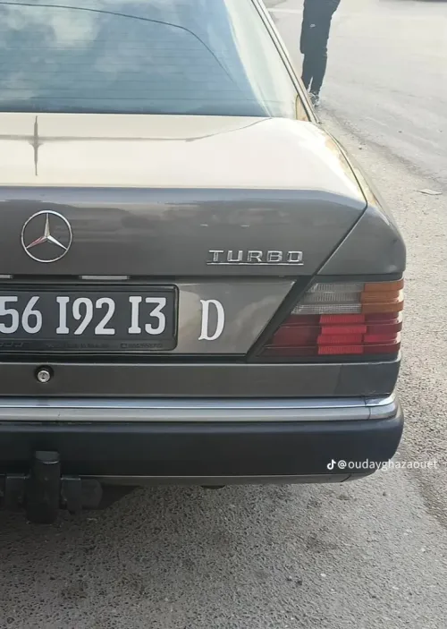 Mercedes 250D 1992 W 124