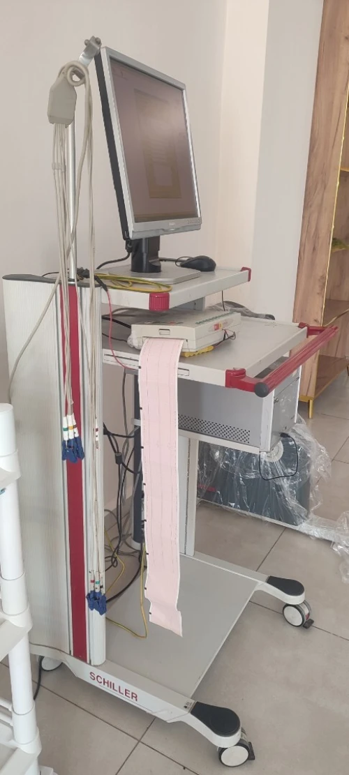 EPREUVE D'EFFORT SCHILLER AT-104 PC