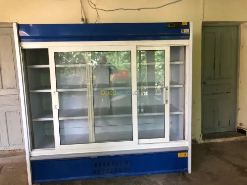 Frigo présentoir