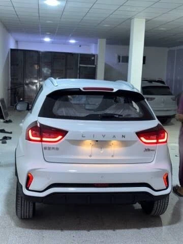 Geely GX3 PRO  2025 Livan manuel sans toit