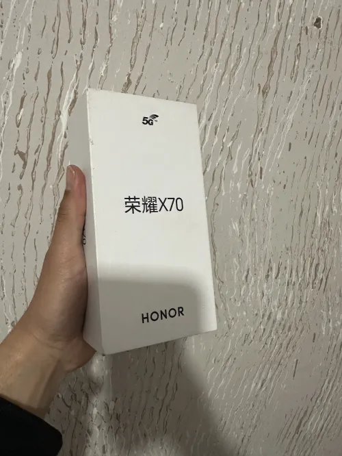 Honor Honor x70 & honor 400